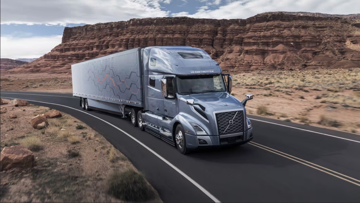Volvo VNL Globetrotter on a canyon highway